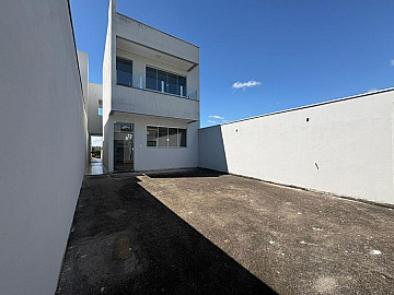 CASA DUPLEX - S�O ROQUE