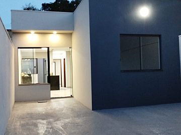 CASA - JARDIM DAS ACACIAS