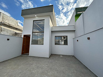 CASA - CAMPINA VERDE